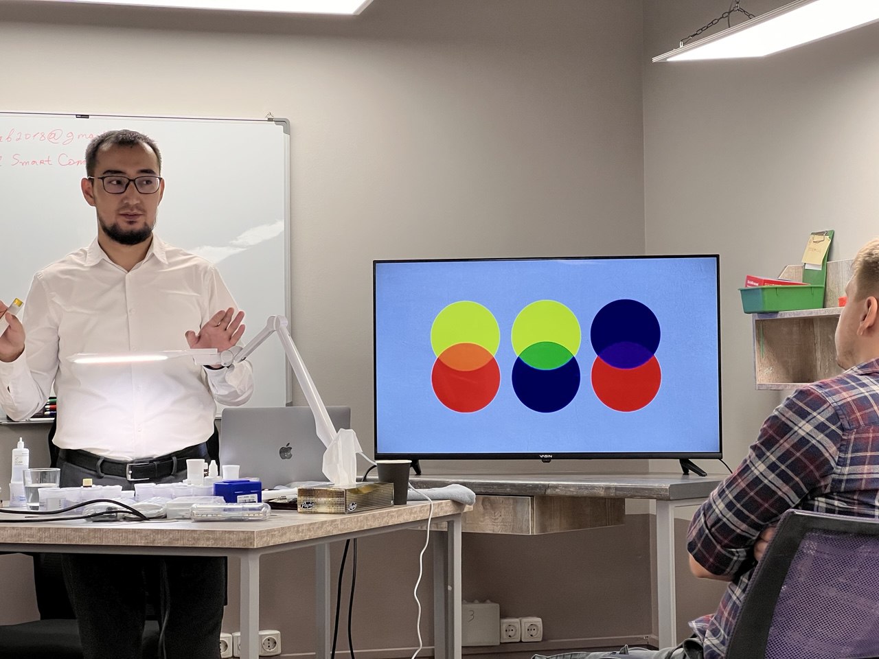 Обучение фрезеровке циркония в зуботехнической лаборатории Казахстан